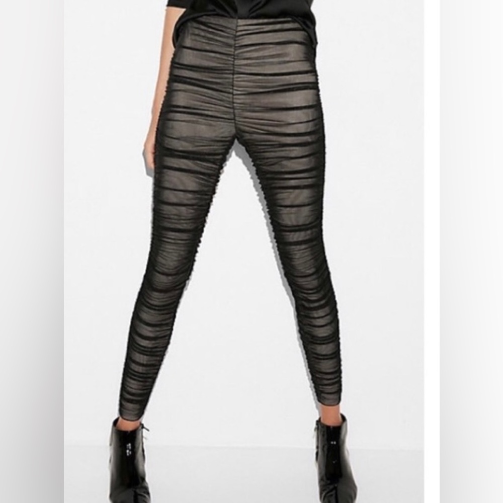 Express Mesh Ruched Leggings